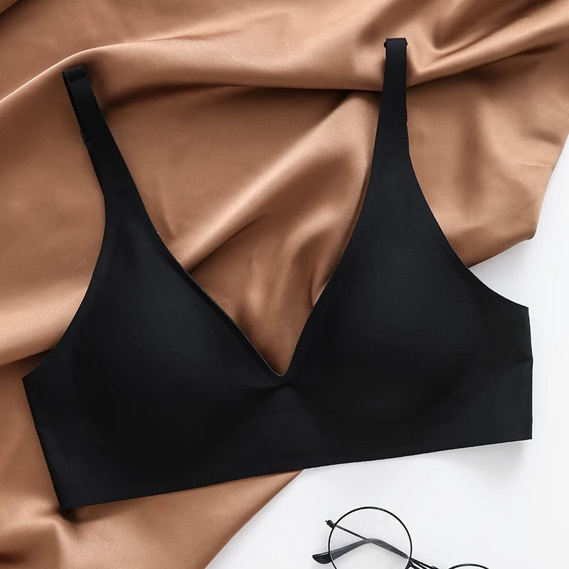 Seamless bra