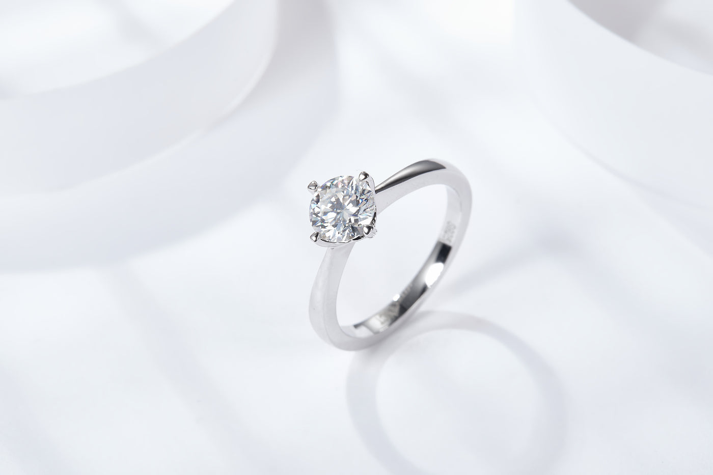 1CT 4-Prong Moissanite Ring Customizable Exclusive Name