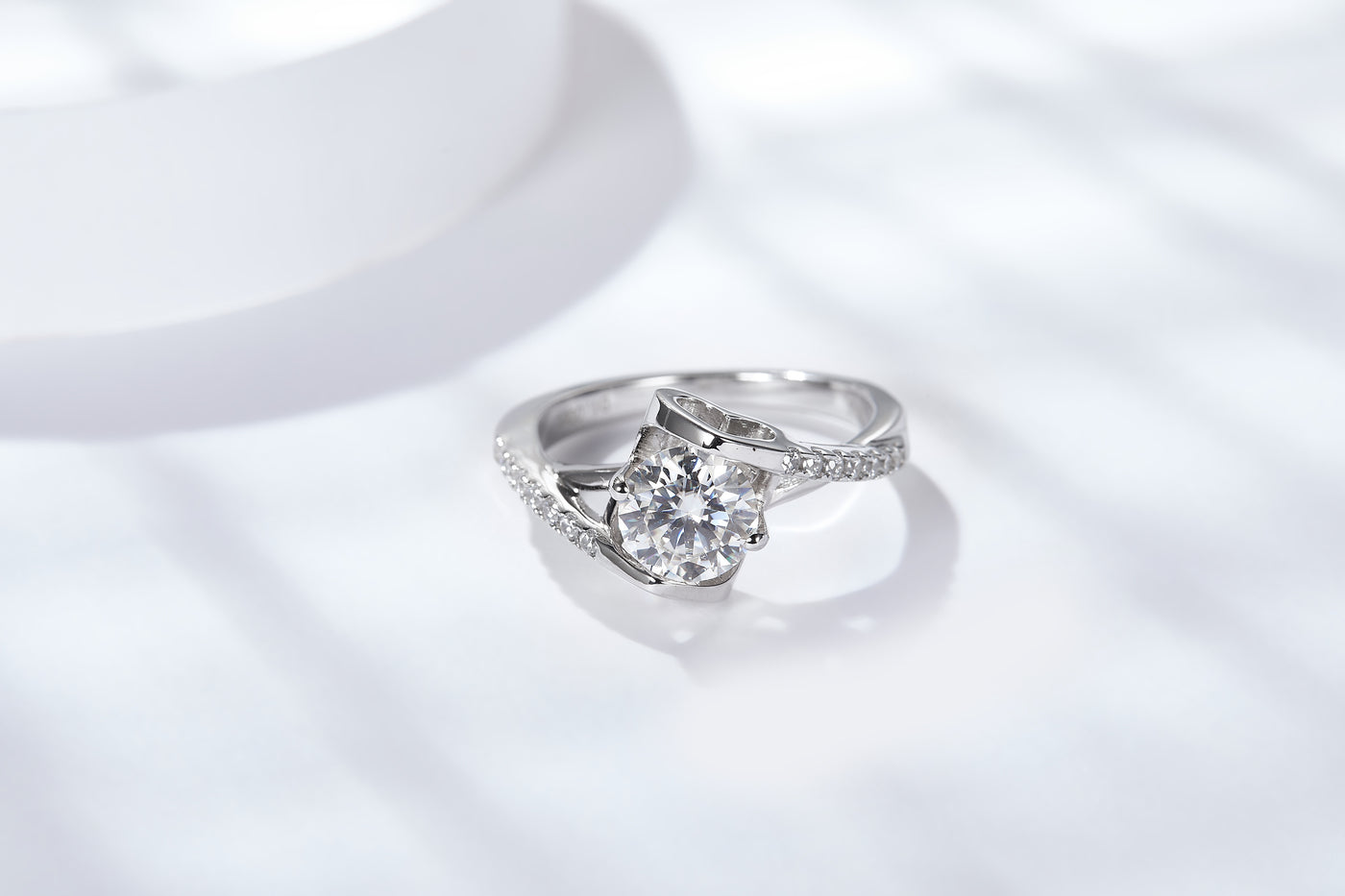 1/2CT Love Around Shiny Moissanite Ring