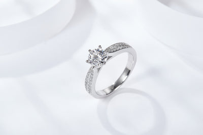 2CT Shiny Moissanite Ring For Queen Customizable Exclusive Name