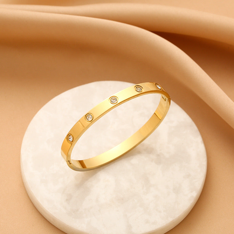 18k Gold Classic Bracelet with zircon